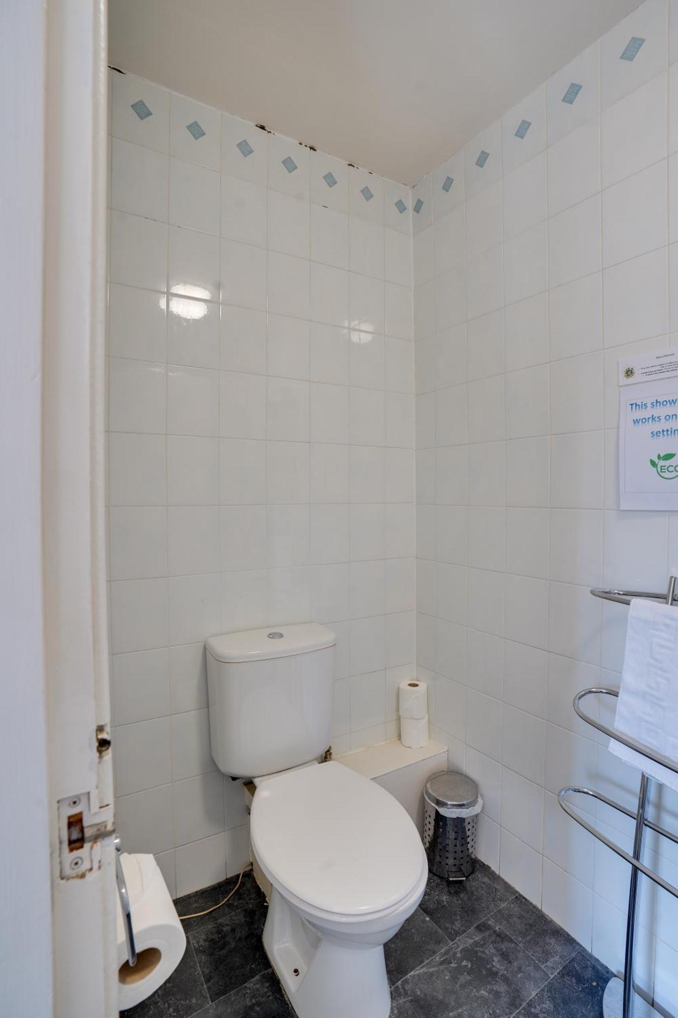 The County Hotel - Self Check-In, Ultra Fast Wi-Fi, Free Parking, Central Location Selkirk Esterno foto