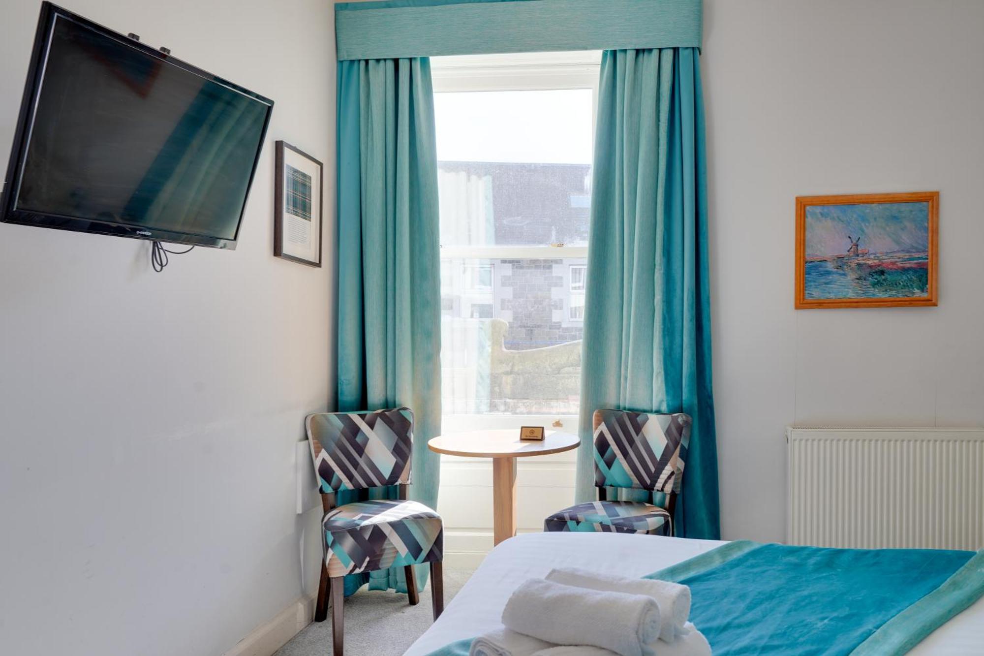 The County Hotel - Self Check-In, Ultra Fast Wi-Fi, Free Parking, Central Location Selkirk Esterno foto