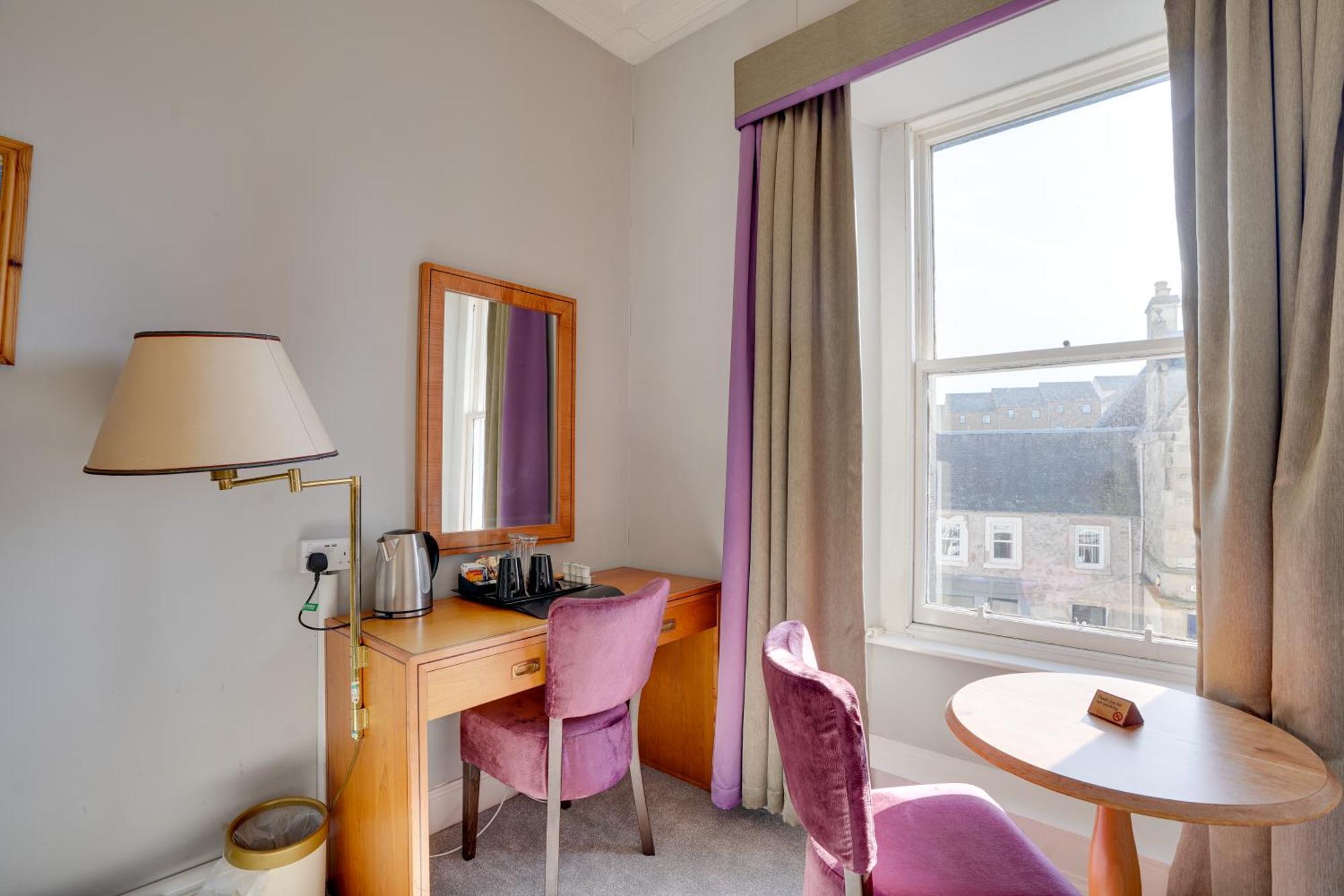 The County Hotel - Self Check-In, Ultra Fast Wi-Fi, Free Parking, Central Location Selkirk Esterno foto