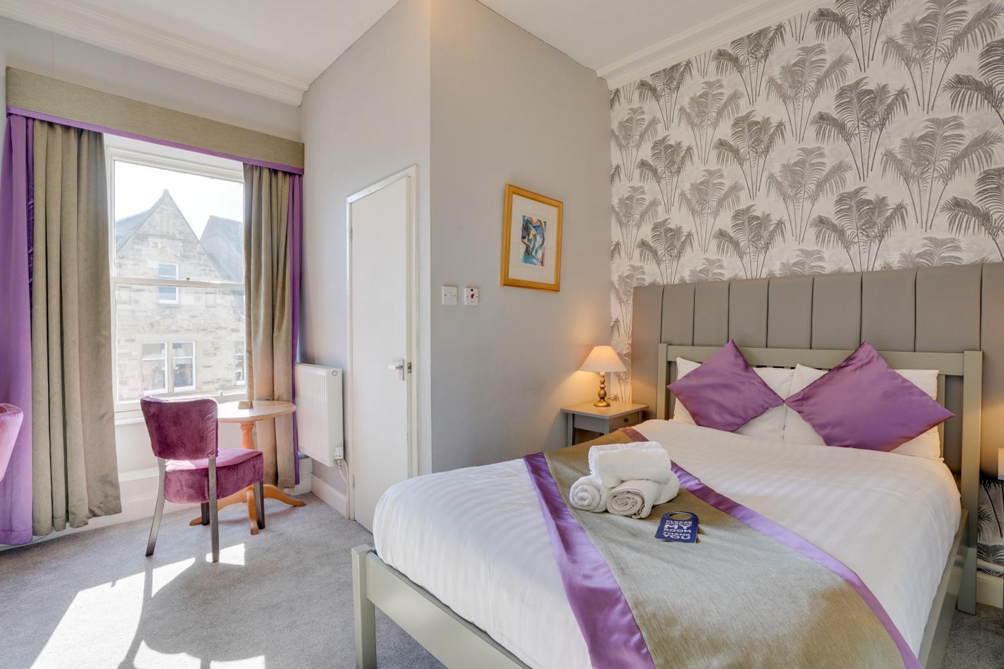The County Hotel - Self Check-In, Ultra Fast Wi-Fi, Free Parking, Central Location Selkirk Esterno foto