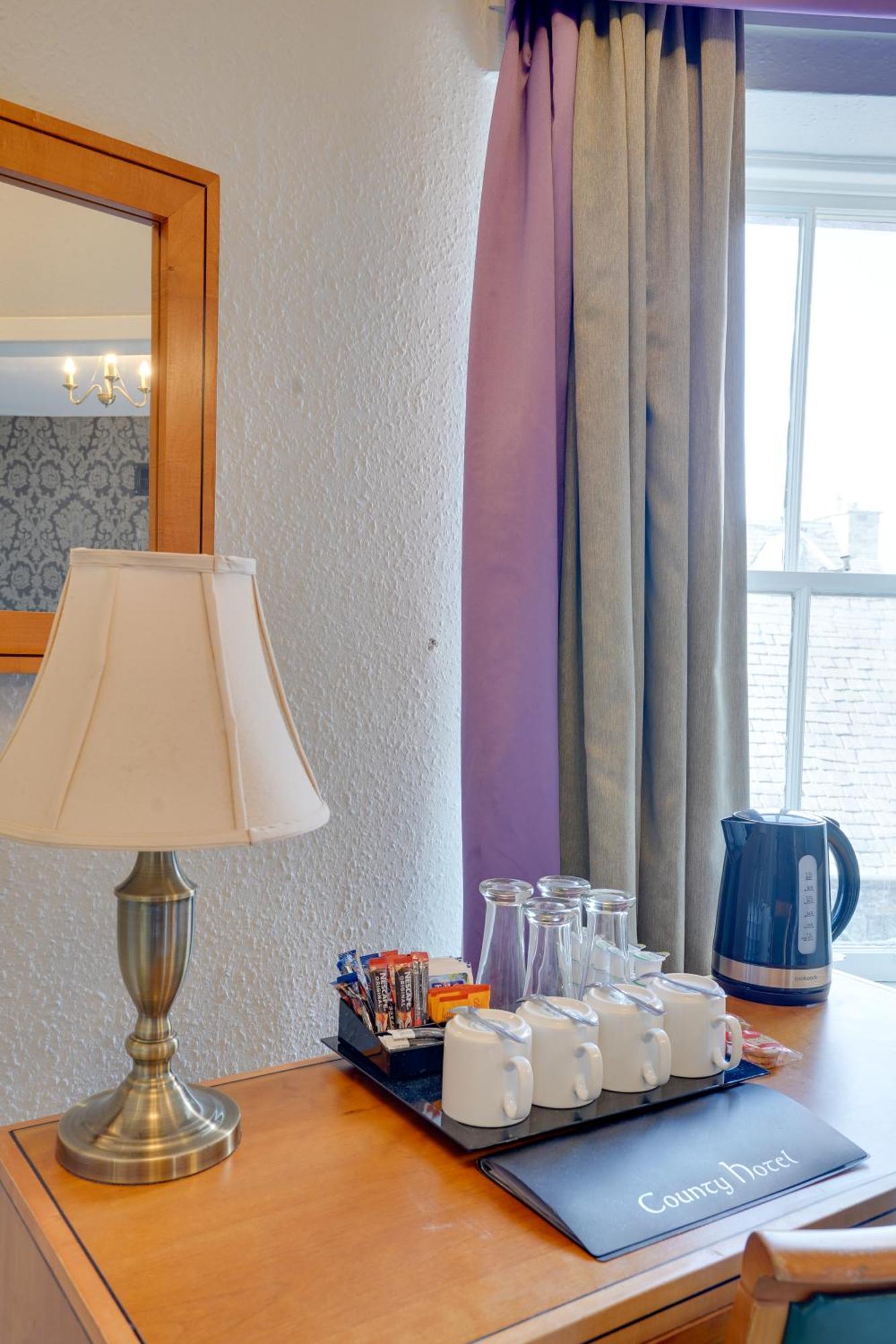 The County Hotel - Self Check-In, Ultra Fast Wi-Fi, Free Parking, Central Location Selkirk Esterno foto