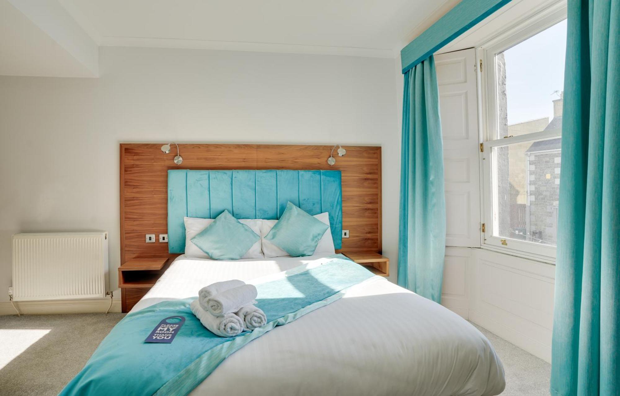 The County Hotel - Self Check-In, Ultra Fast Wi-Fi, Free Parking, Central Location Selkirk Esterno foto